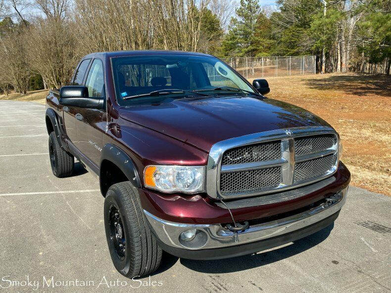 2005 Dodge Ram 2500  2005 Dodge Ram St 2500 4x4 5.9l V8 Diesel Engine 17" Black Rhino Wheels